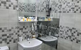 Garsoniera In Regim Hotelier 
